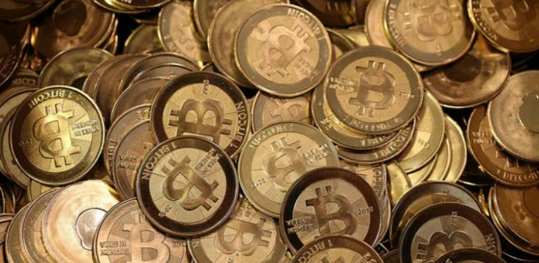 Bitcoin Investors Should Prepare for Risks; U.K. Could Weigh on Prices