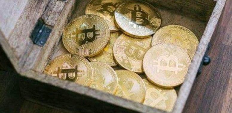 Hacker Who Sold User-data for $2.6M in Bitcoin, Receives 10-Year Sentence