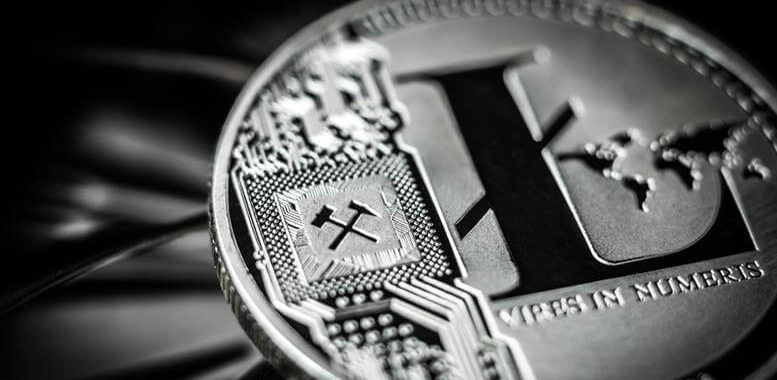 Litecoin’s Charlie Lee Sparks Twitter Battle Over “Bitcoin Extremists”